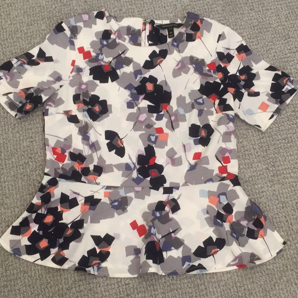 New Banana Republic Top